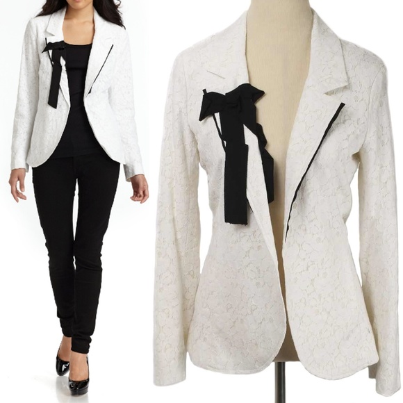 PENCEY Ivory Lace with Black Bow Open Front Blazer NWT Size 2 - Picture 1 of 7